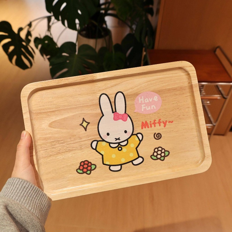 Talerz drewniany Miffy Rabbit  – Coffee Tea Uses recenzja i cena
